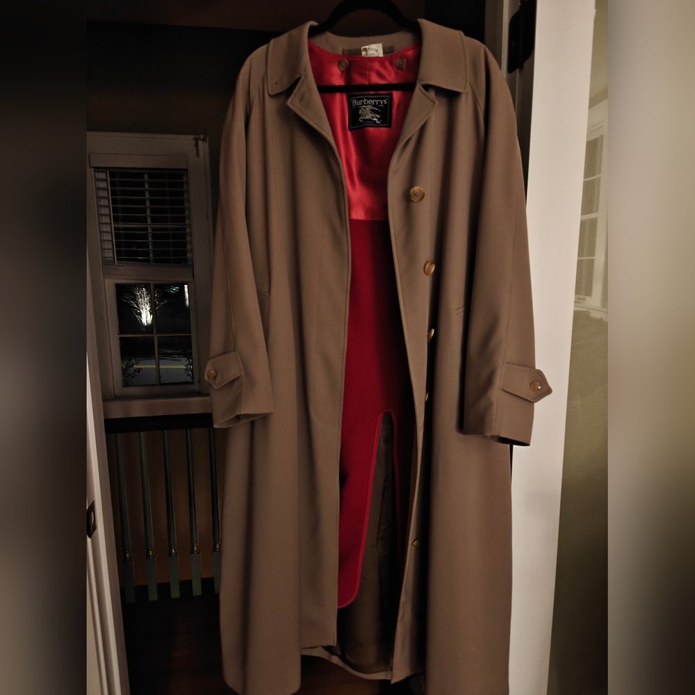 SOLD ......Into the Spring Sale..Burberry Coat. Lovely....
